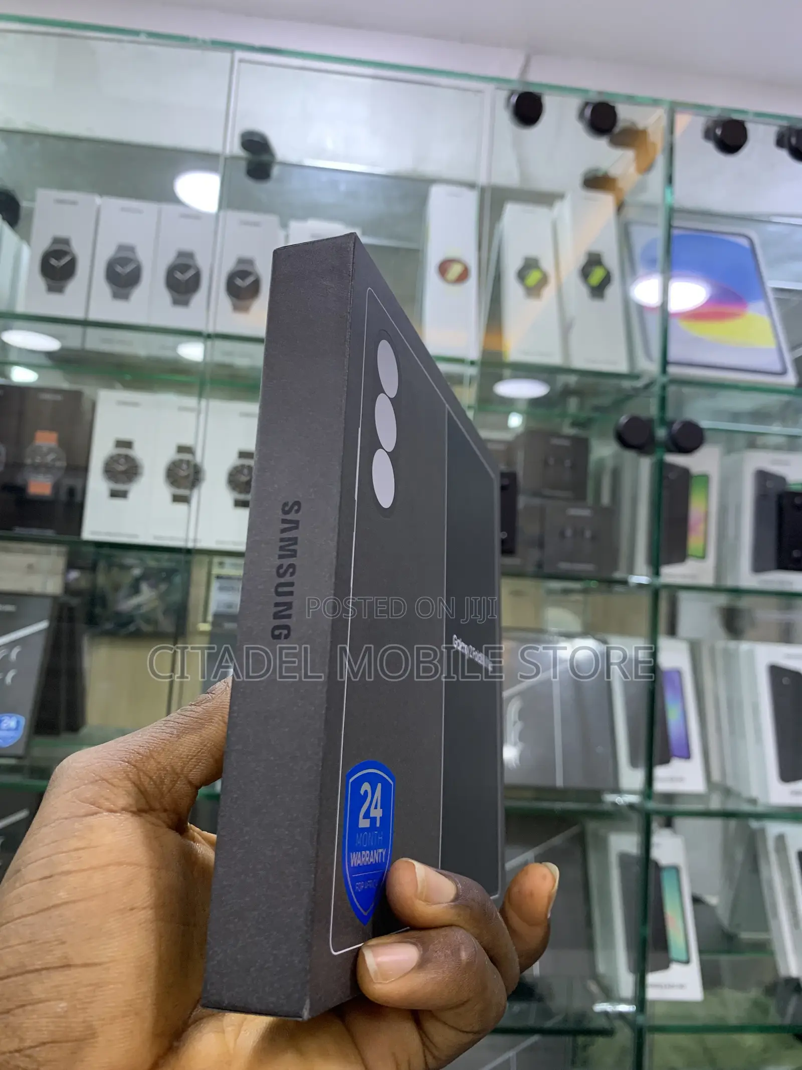 New Samsung Galaxy Z Fold8 Ultra 256 GB Purple
