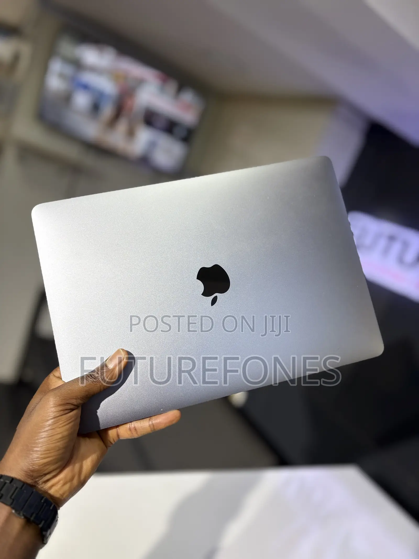 Laptop Apple MacBook Air 2022 M2 16GB Apple M2 SSD 256GB
