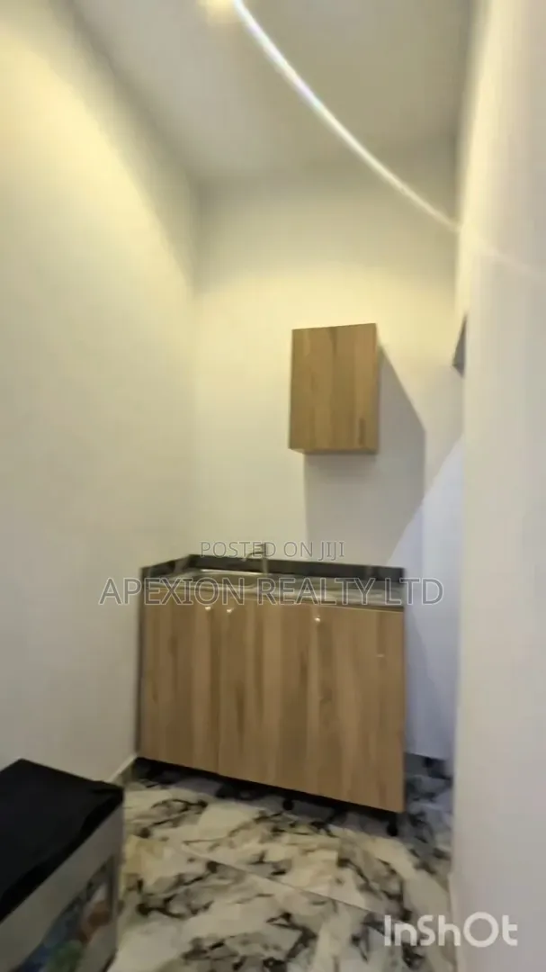 Furnished 9bdrm Duplex in New Layout for sale