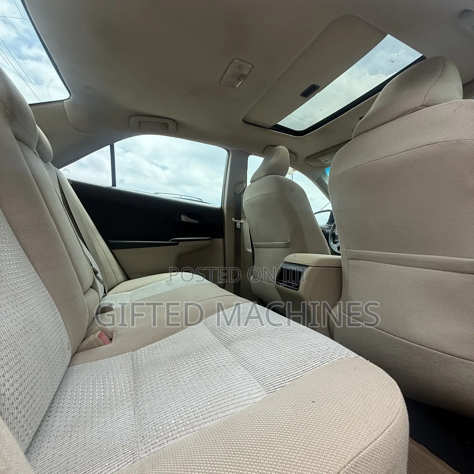 Toyota Camry 2012 Red