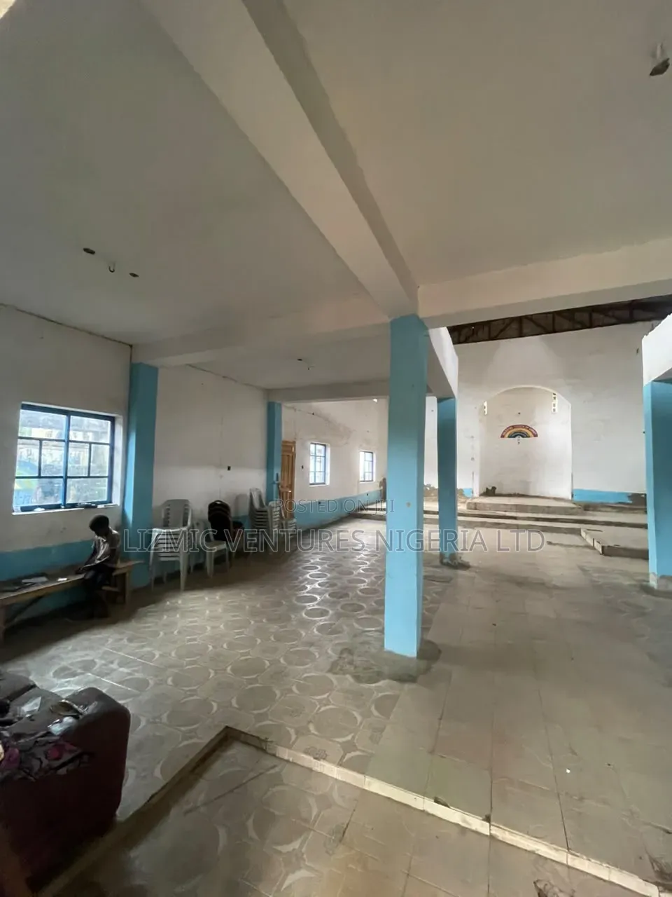 Church Hall Tolet