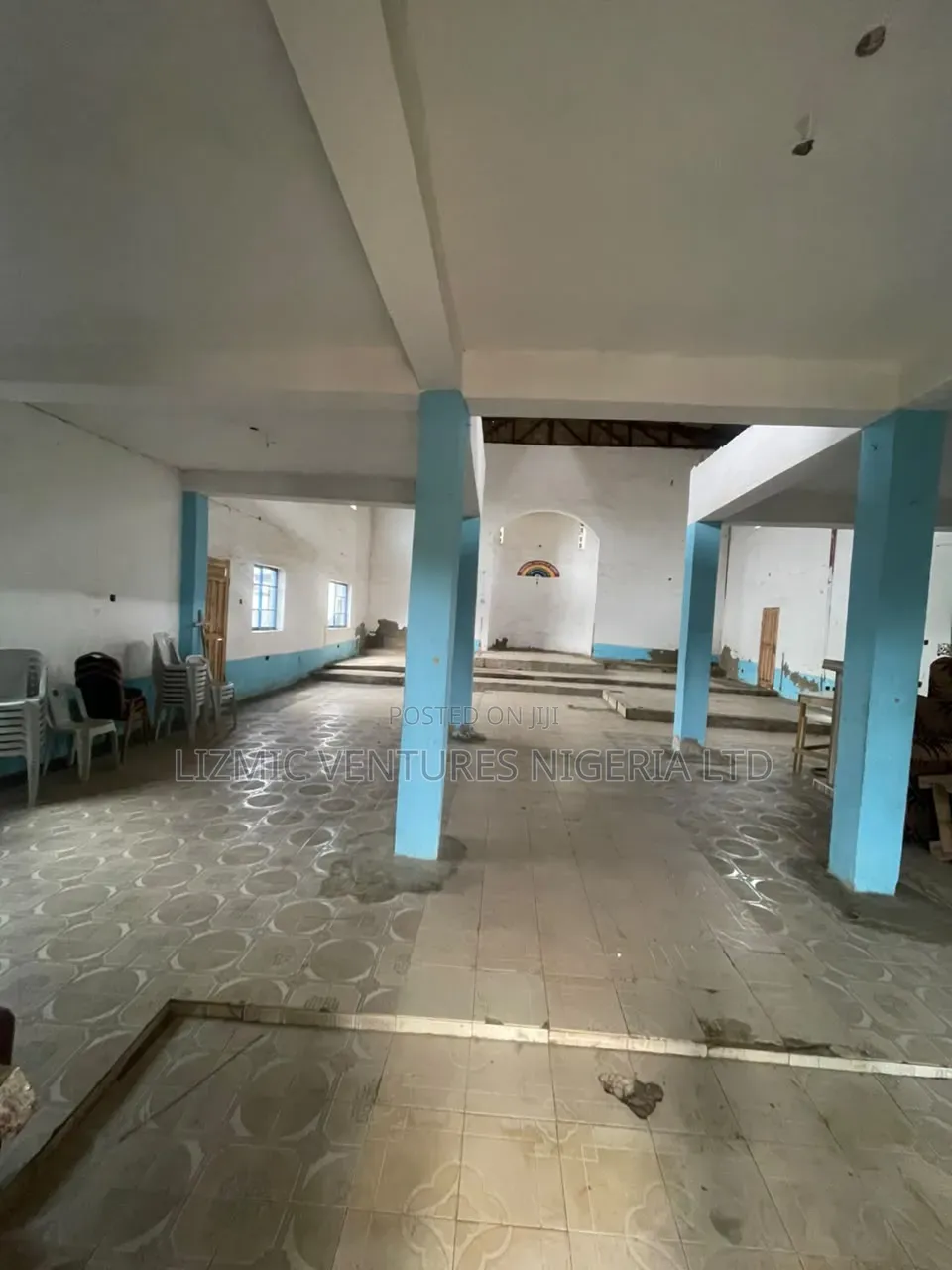 Church Hall Tolet