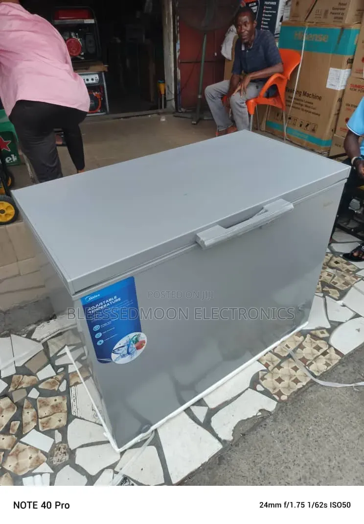 Midea Inverter Chest Freezer 300liters 10 Years Company Warranty