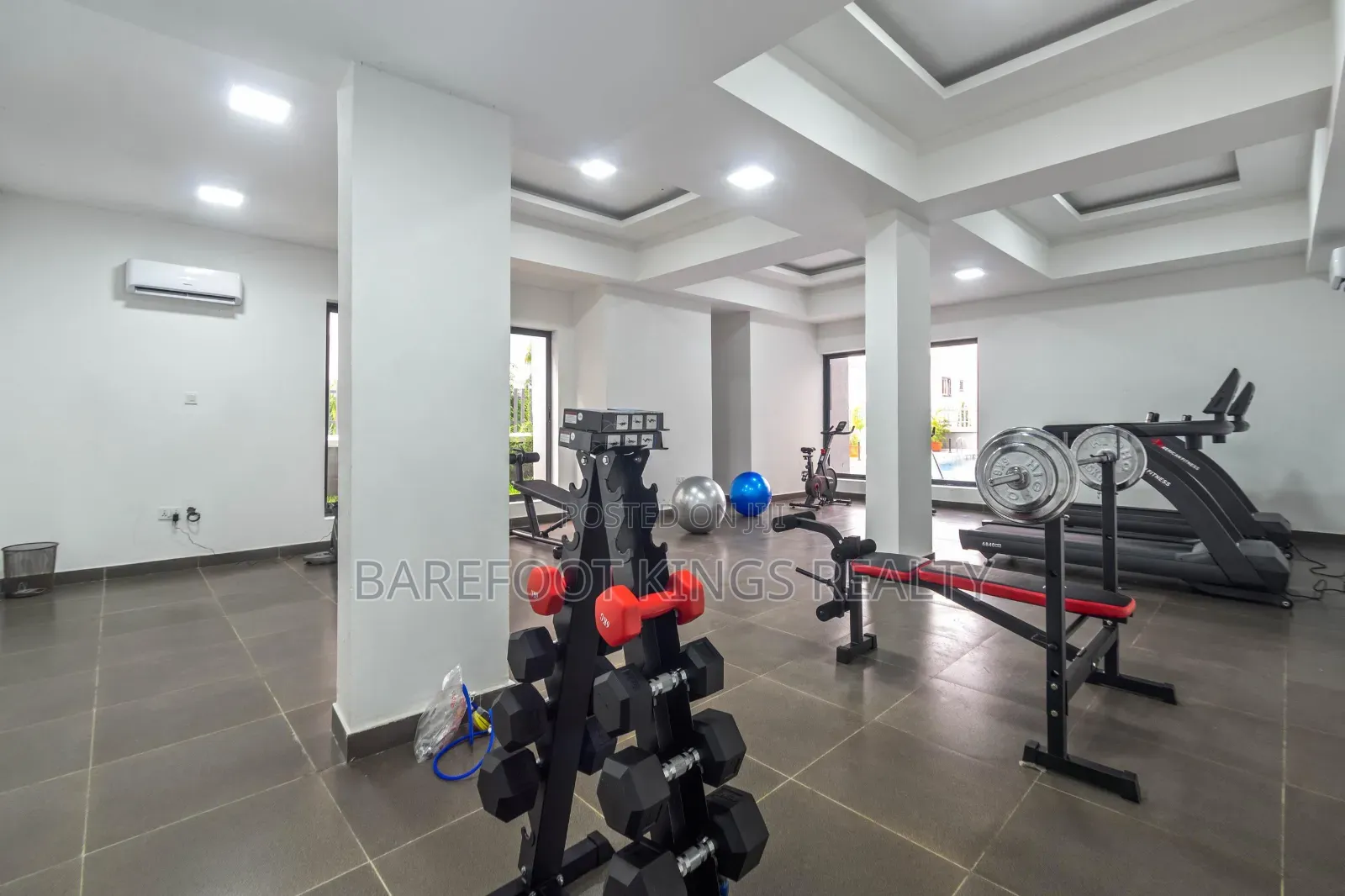 Luxury 1 Bedroom Apartment