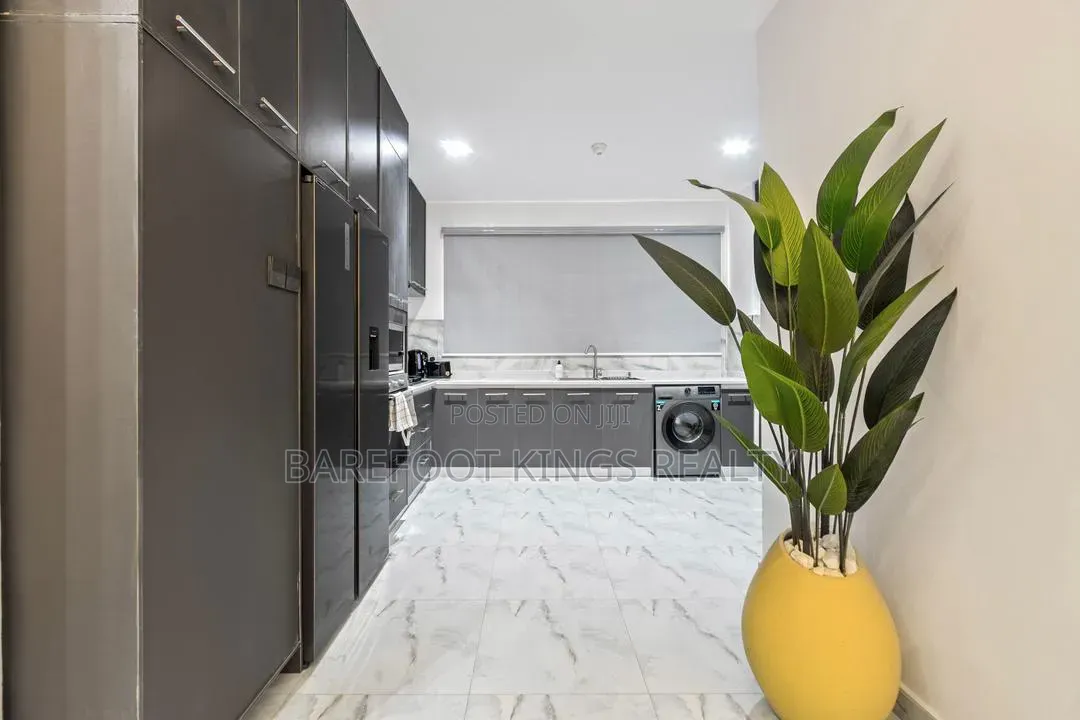 Luxury 2 Bedroom Apartment