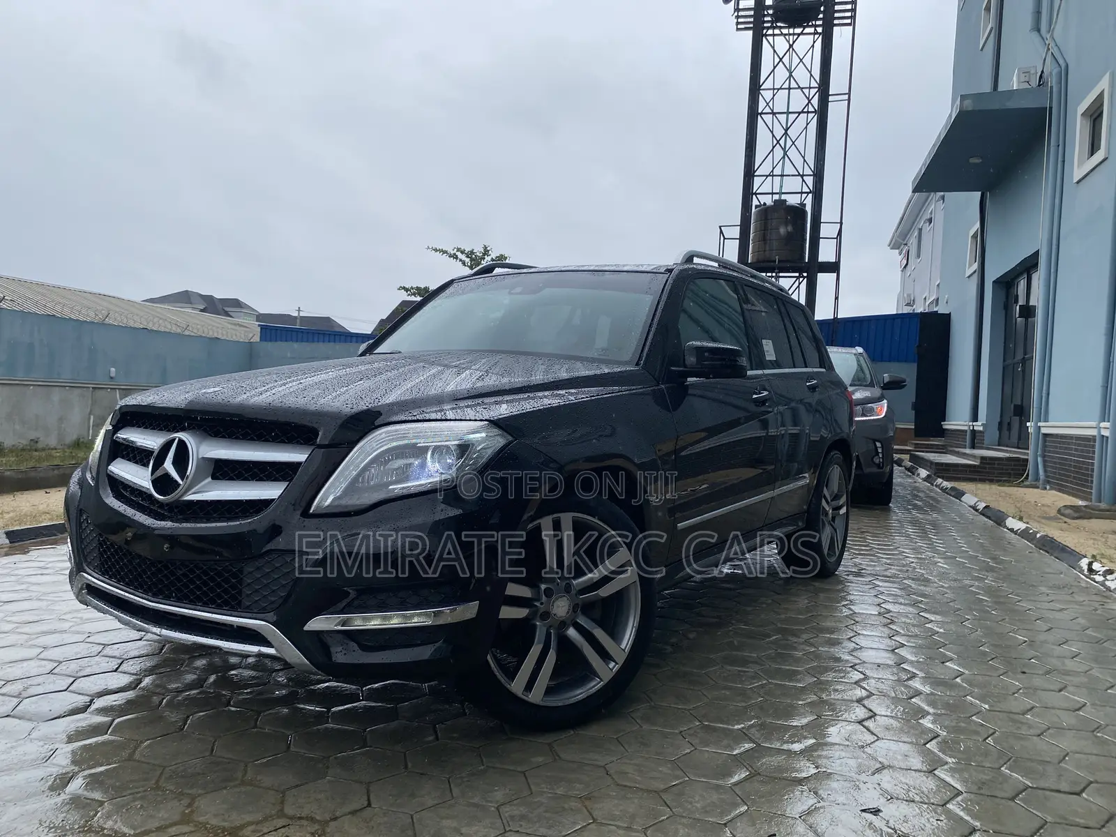 Mercedes-Benz GLK-Class Base GLK 350 4dr AWD 4MATIC (3.5L 6cyl 7A) 2015