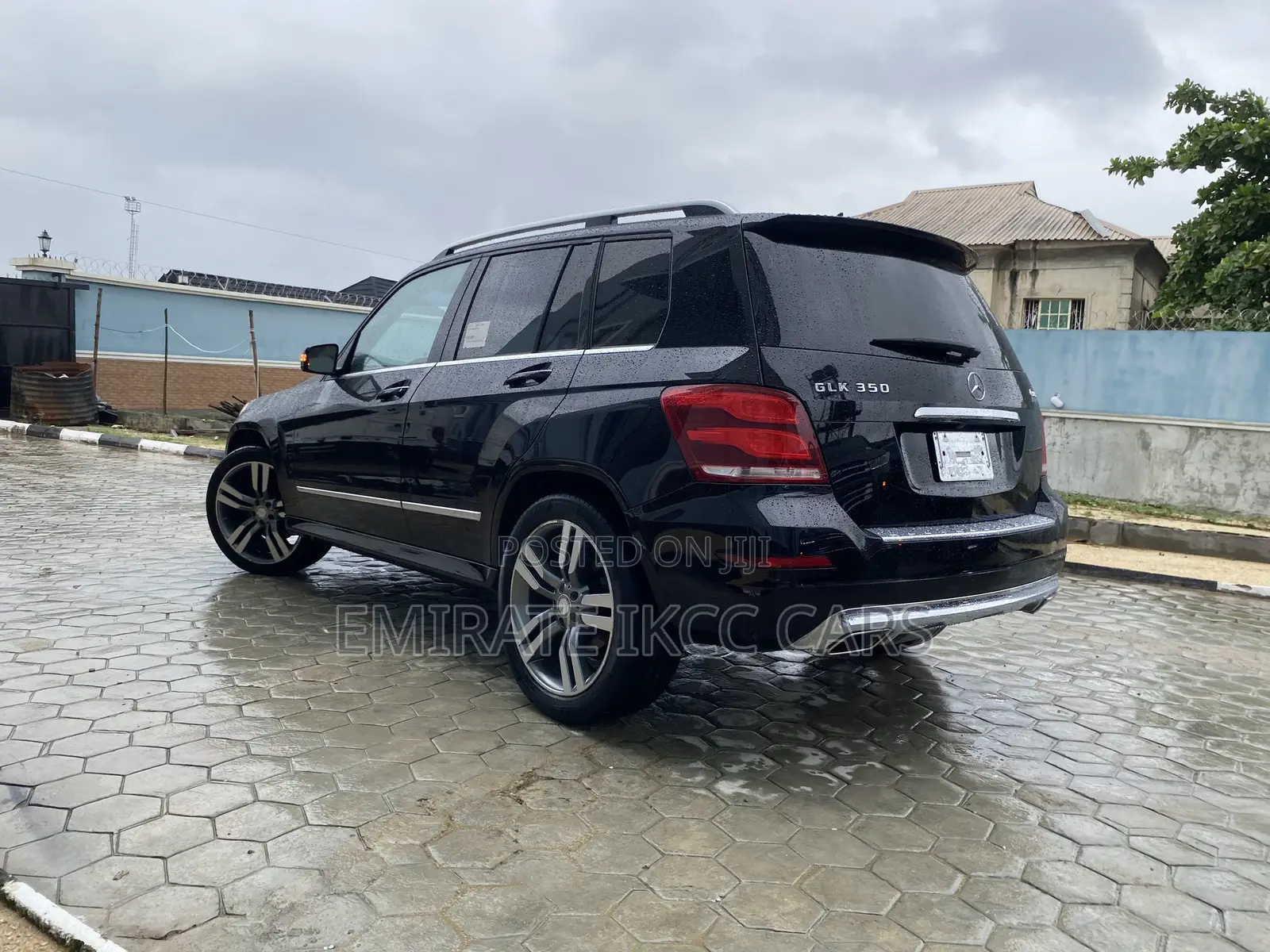 Mercedes-Benz GLK-Class Base GLK 350 4dr AWD 4MATIC (3.5L 6cyl 7A) 2015