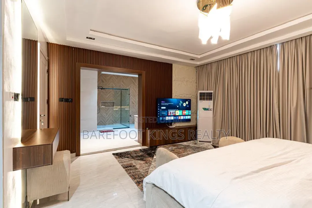 Luxury 3Bedroom Apartment
