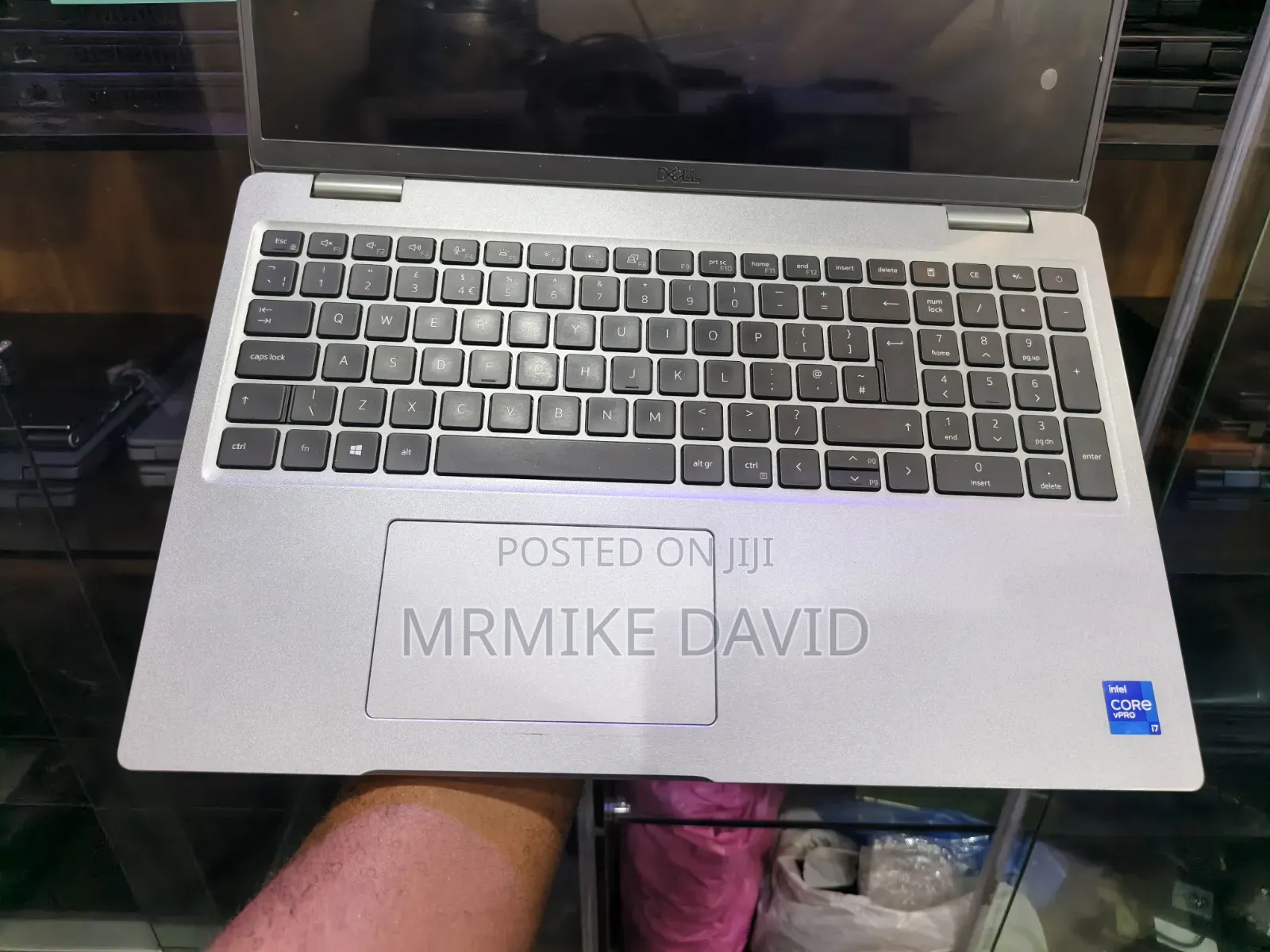 Laptop Dell Latitude 5520 16GB Intel Core i7 SSD 256GB