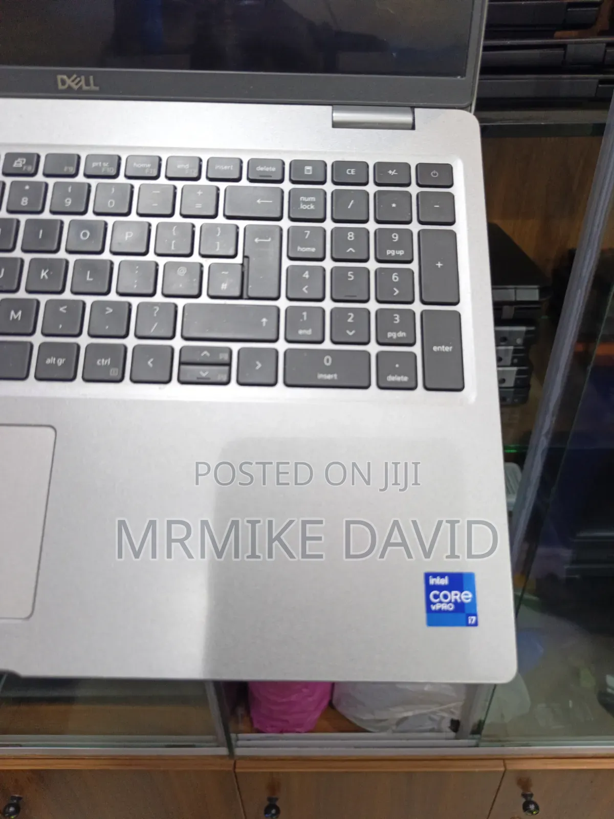 Laptop Dell Latitude 5520 16GB Intel Core i7 SSD 256GB