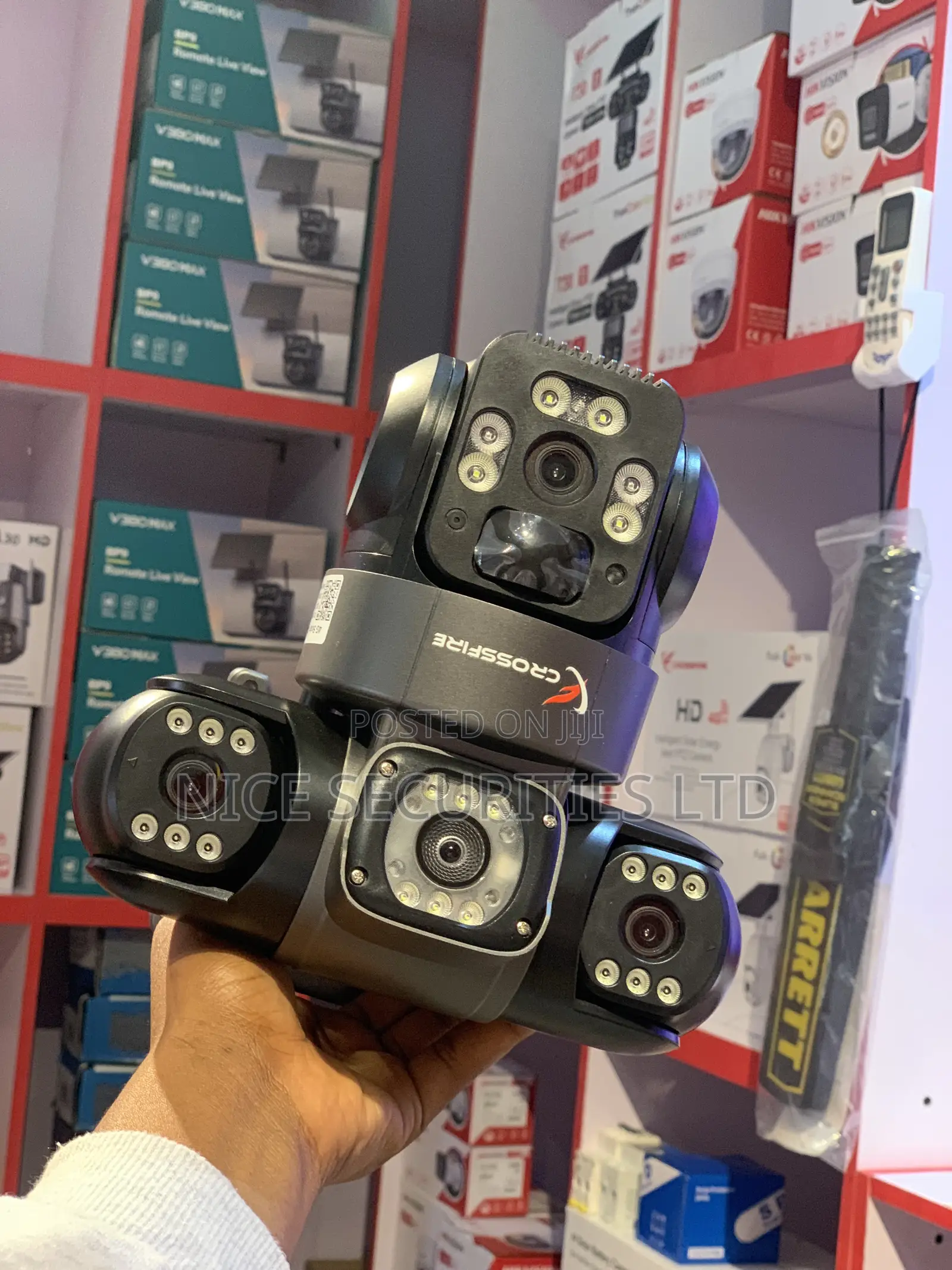T30 Intelligent Solar PTZ Camera Triple Lens 12MP Ultra HD