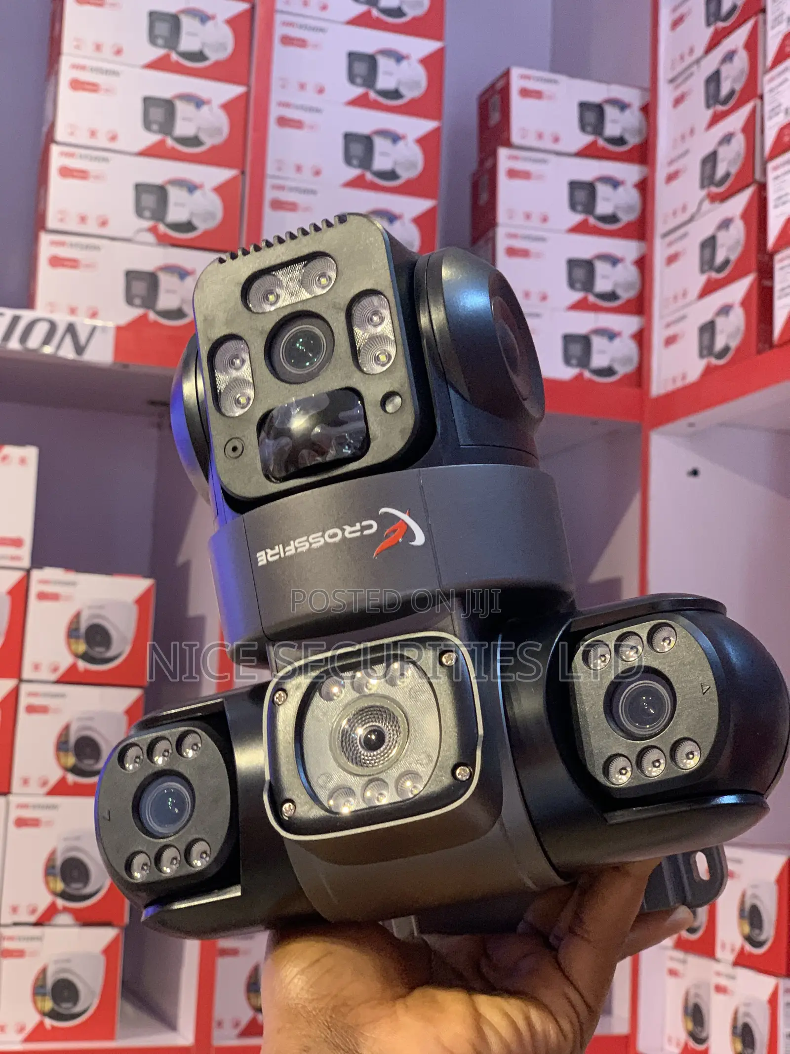 T30 Intelligent Solar PTZ Camera Triple Lens 12MP Ultra HD