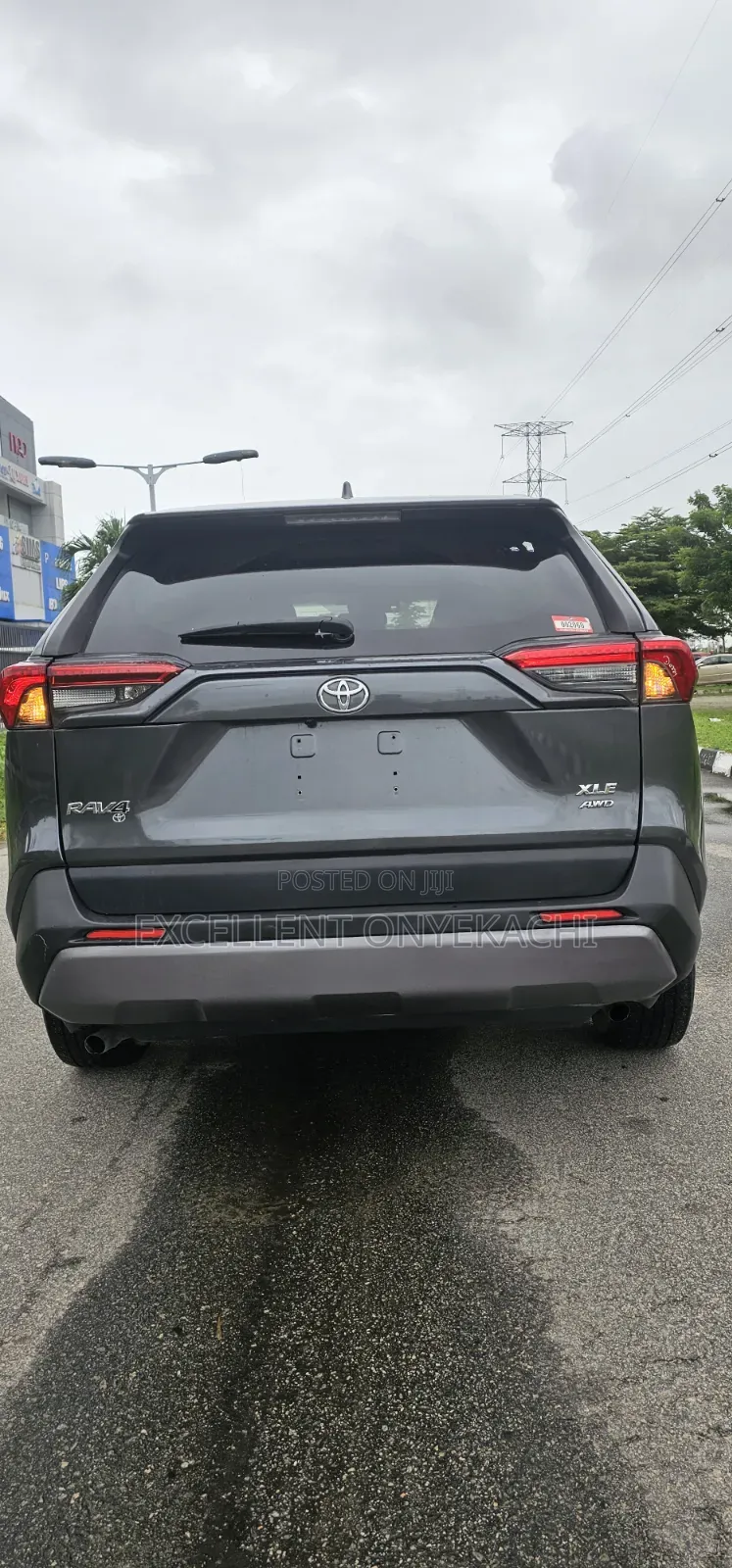 Toyota RAV4 2022 Gray