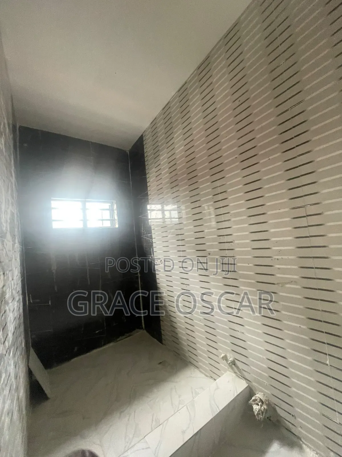 4bdrm Duplex in Lekki Expressway for sale