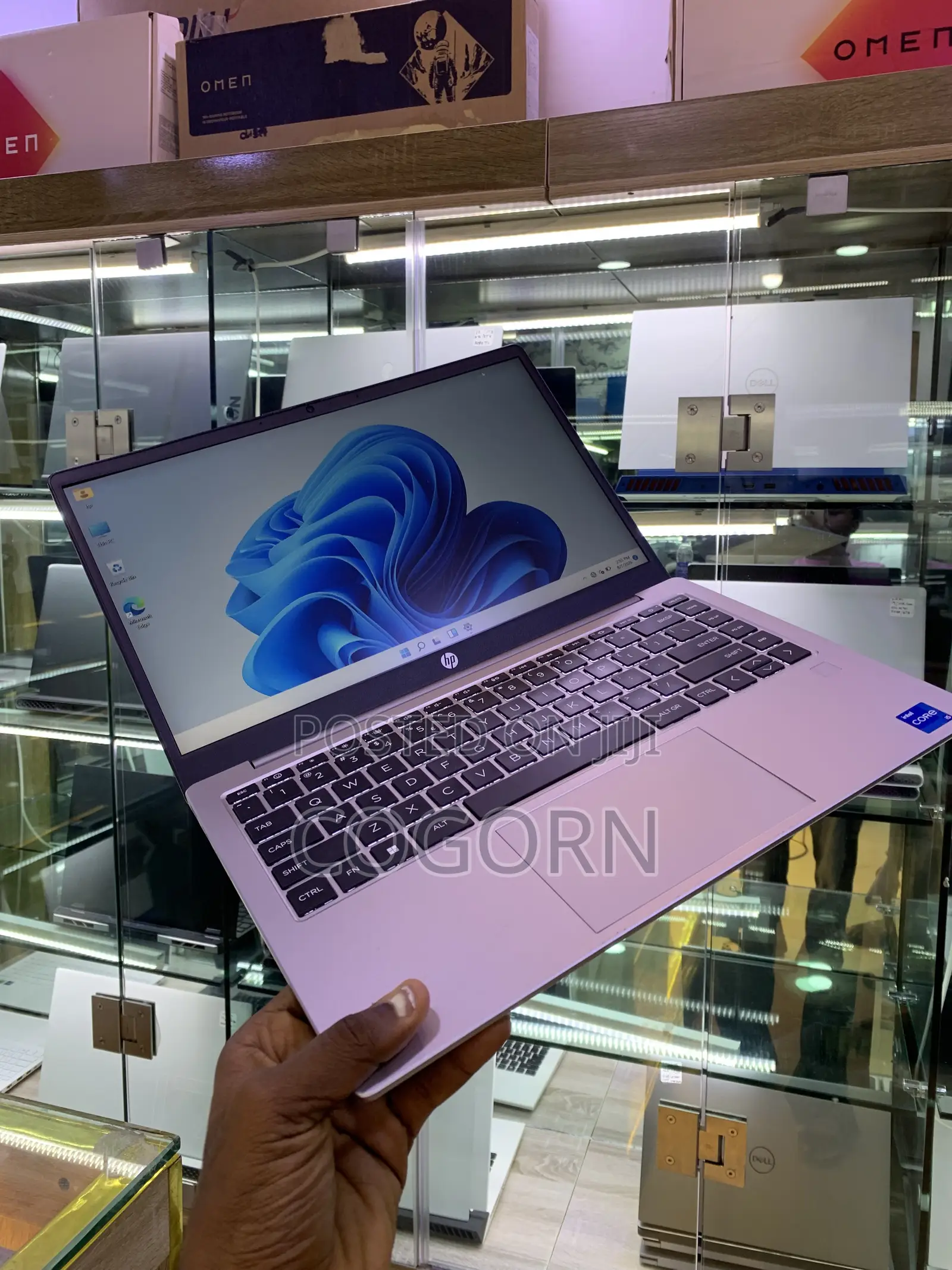 Laptop HP 240 8GB Intel Core i5 SSD 256GB