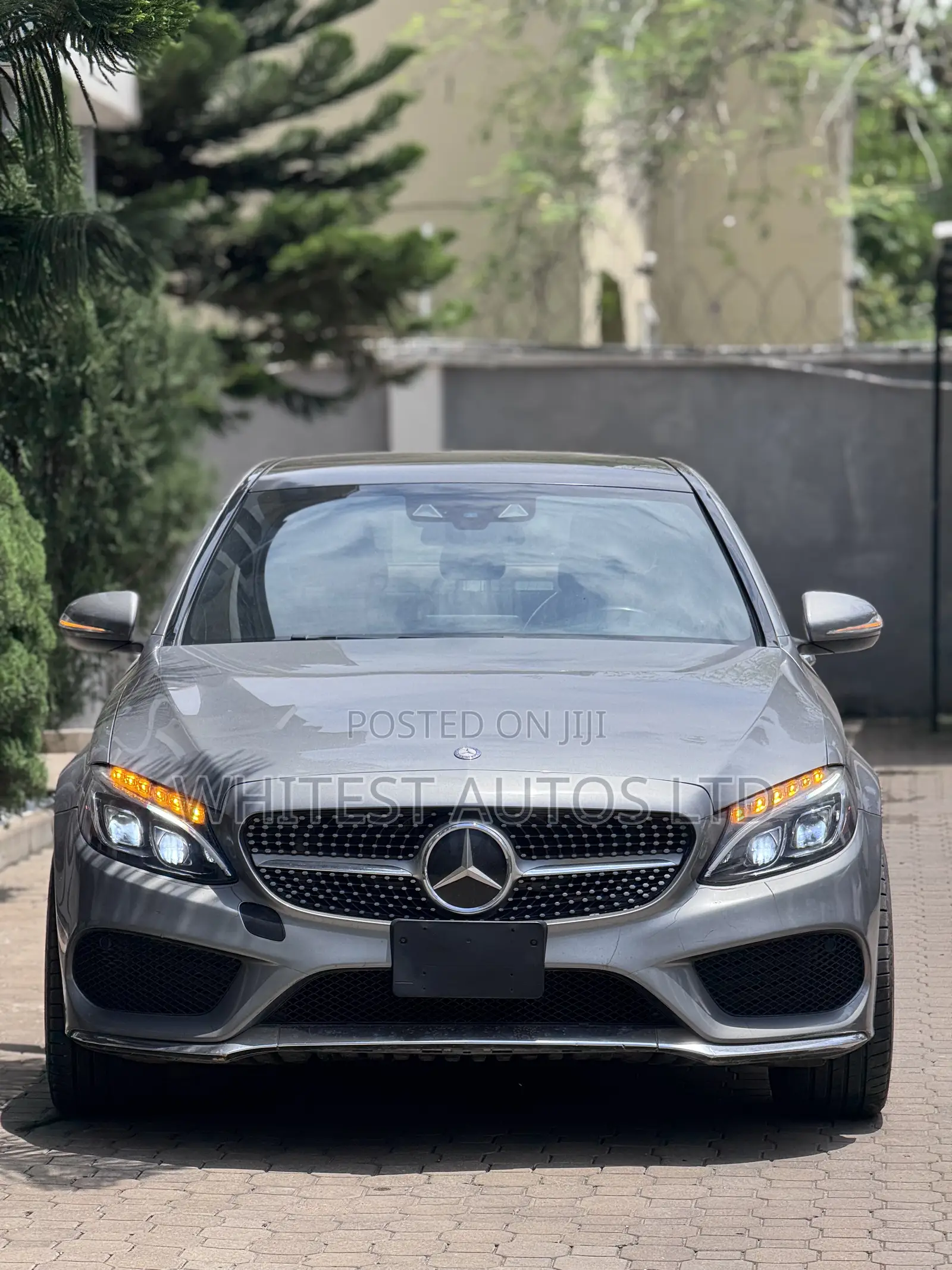 Mercedes-Benz C400 4Matic AWD Sedan (3.0L V6 7A) 2015 Gray