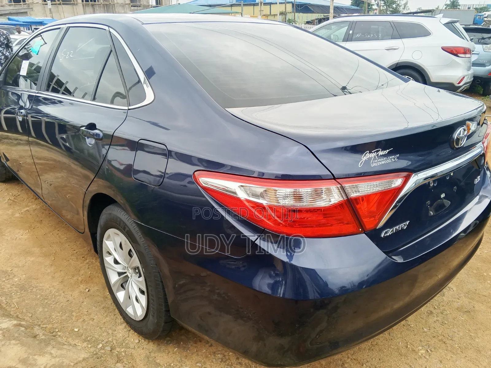 Toyota Camry 2016 Blue
