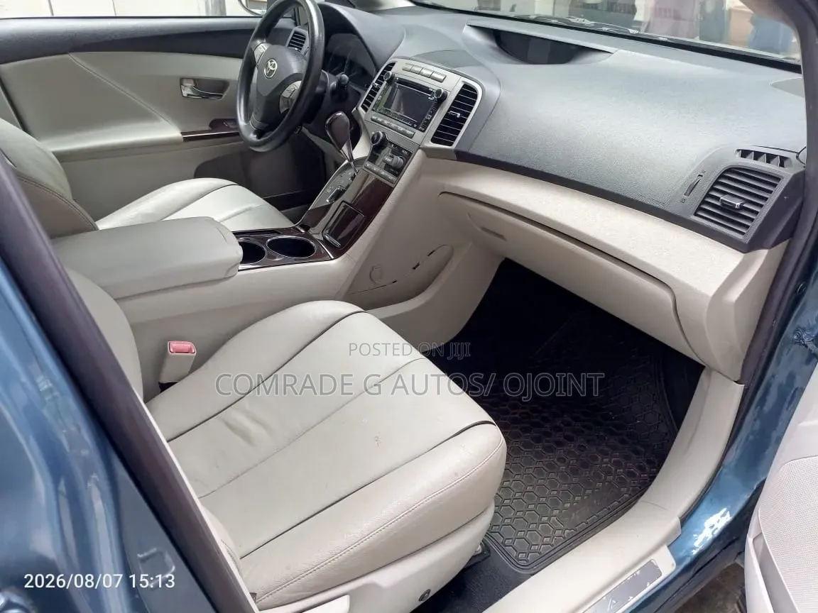 Toyota Venza Limited 2011 Blue