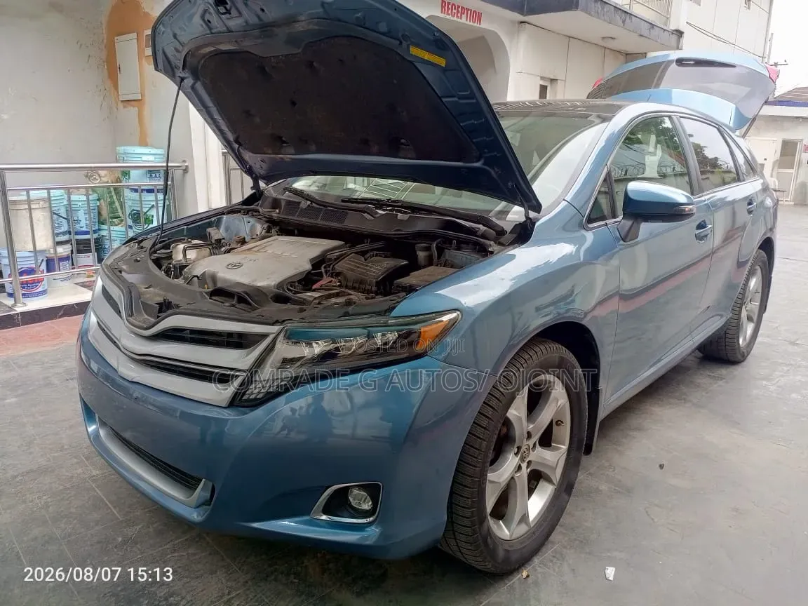 Toyota Venza Limited 2011 Blue