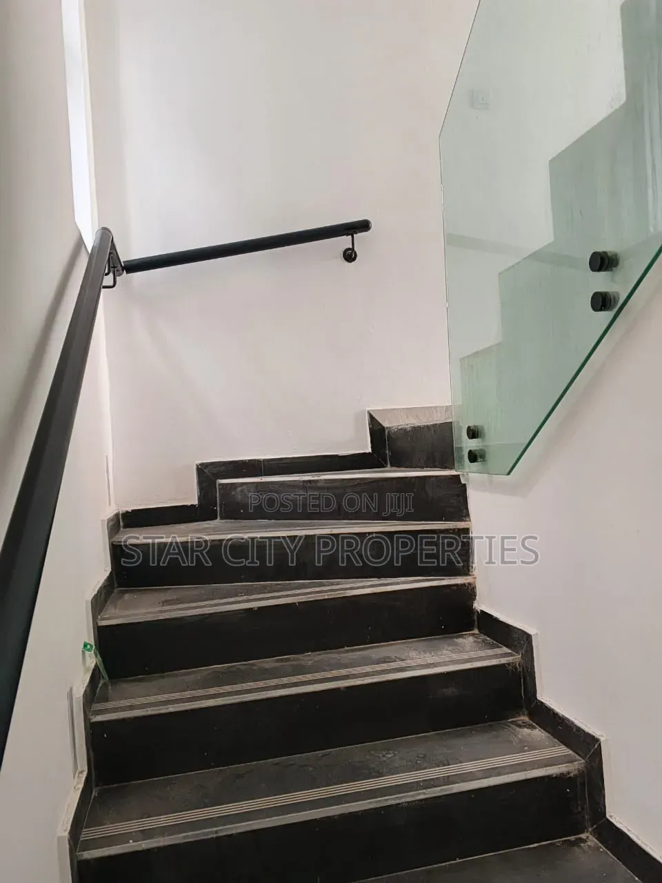 4bdrm Duplex in Ikeja Gra Lagos for rent