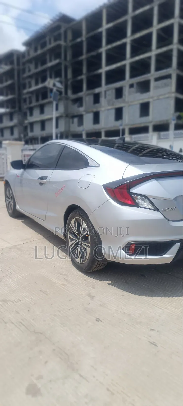 Honda Civic Touring 2dr Coupe (1.5L 4cyl) 2016 Silver