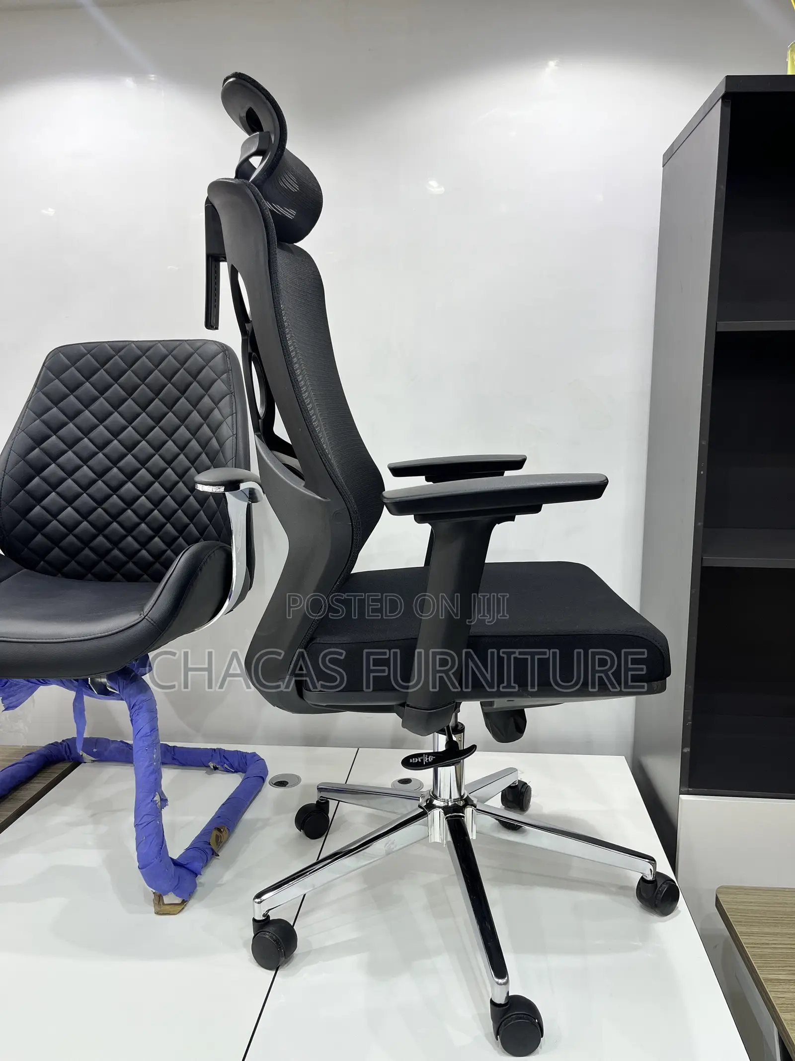Premium Ergonomic Mesh Office Chair With Butterfly Lumbar Support