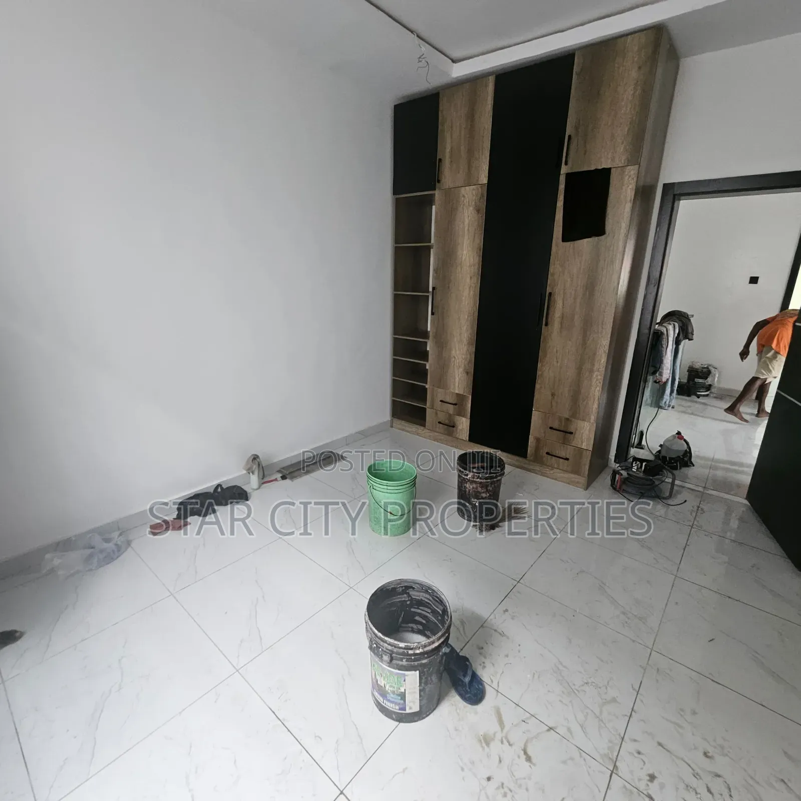 4bdrm House in Magodo Phase 2 for sale