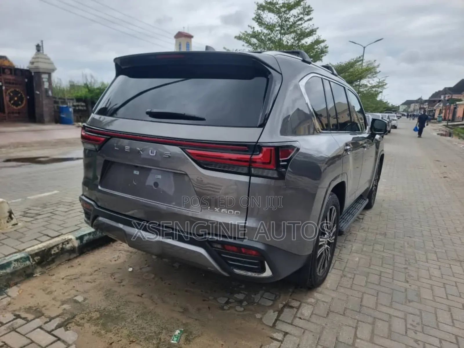 New Lexus LX 2025 Gray