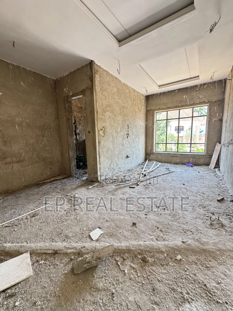 5bdrm Duplex in Maitama for sale