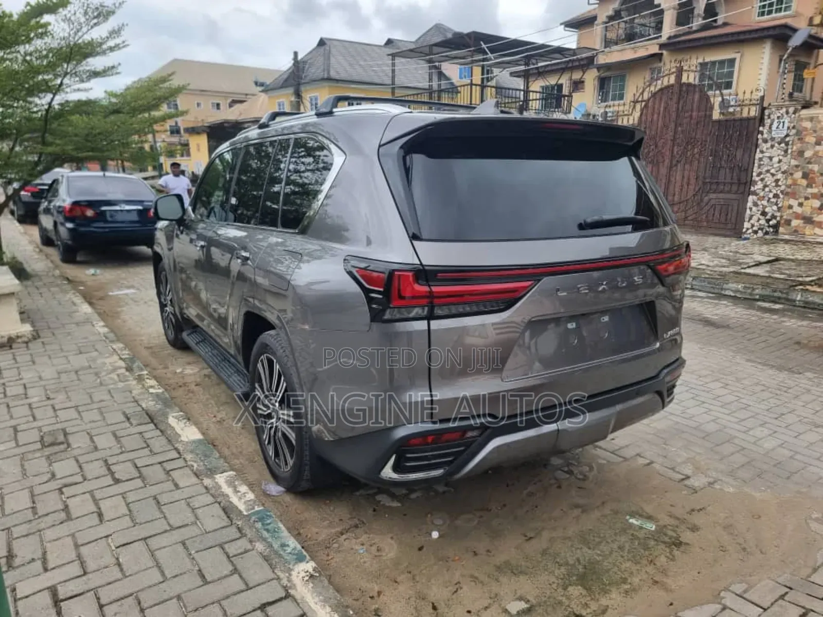 New Lexus LX 2025 Gray