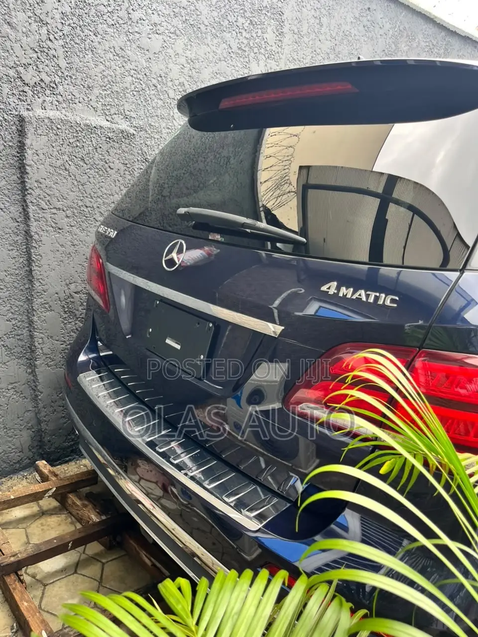 Mercedes-Benz GLE-Class 2018 Blue