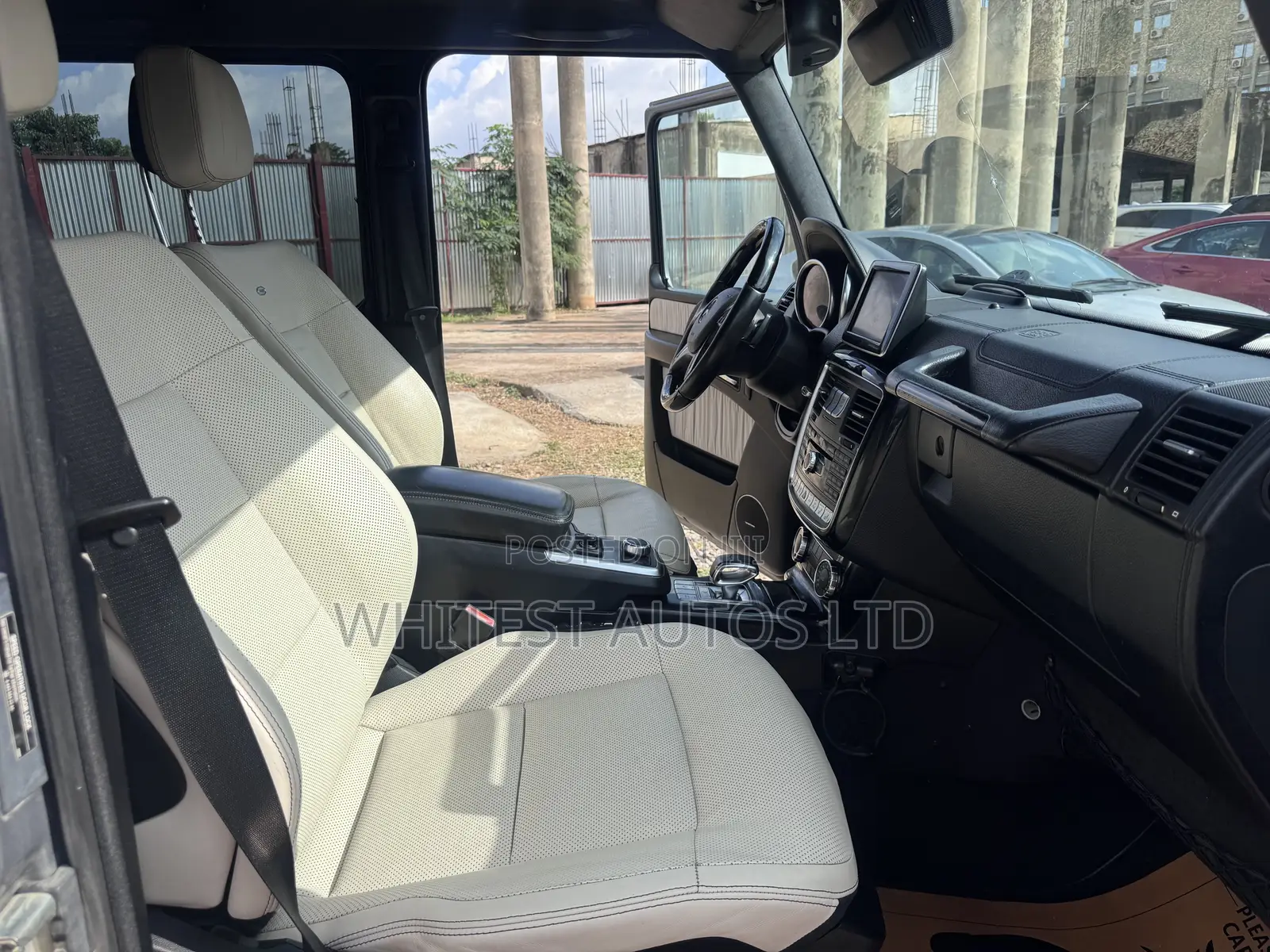 Mercedes-Benz G-Class G63 AMG 4dr SUV 4WD (5.5L 8cyl Turbo 7A) 2014