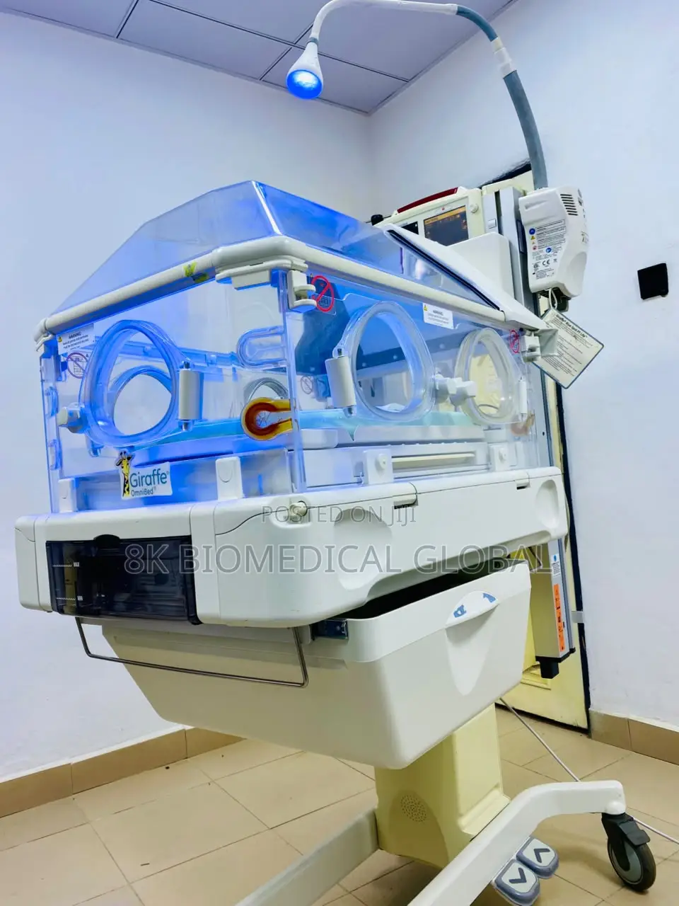 GE Giraffe OmniBed Neonatal Incubator Radiant Warmer