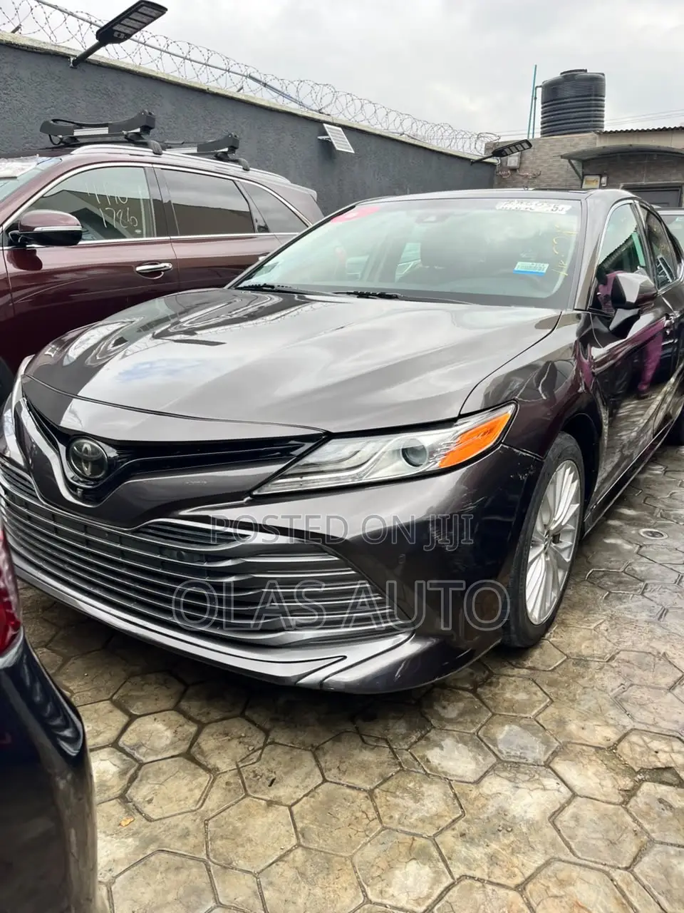 Toyota Camry 2018 Gray