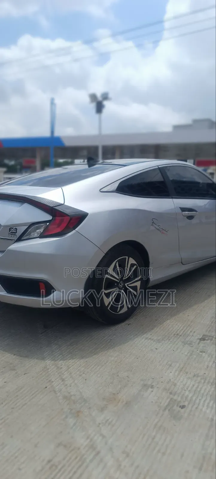 Honda Civic Touring 2dr Coupe (1.5L 4cyl) 2016 Silver