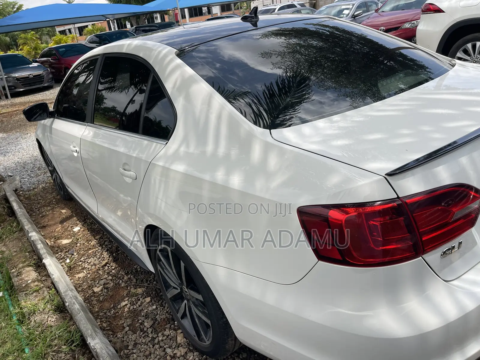 Volkswagen Passat 2012 White