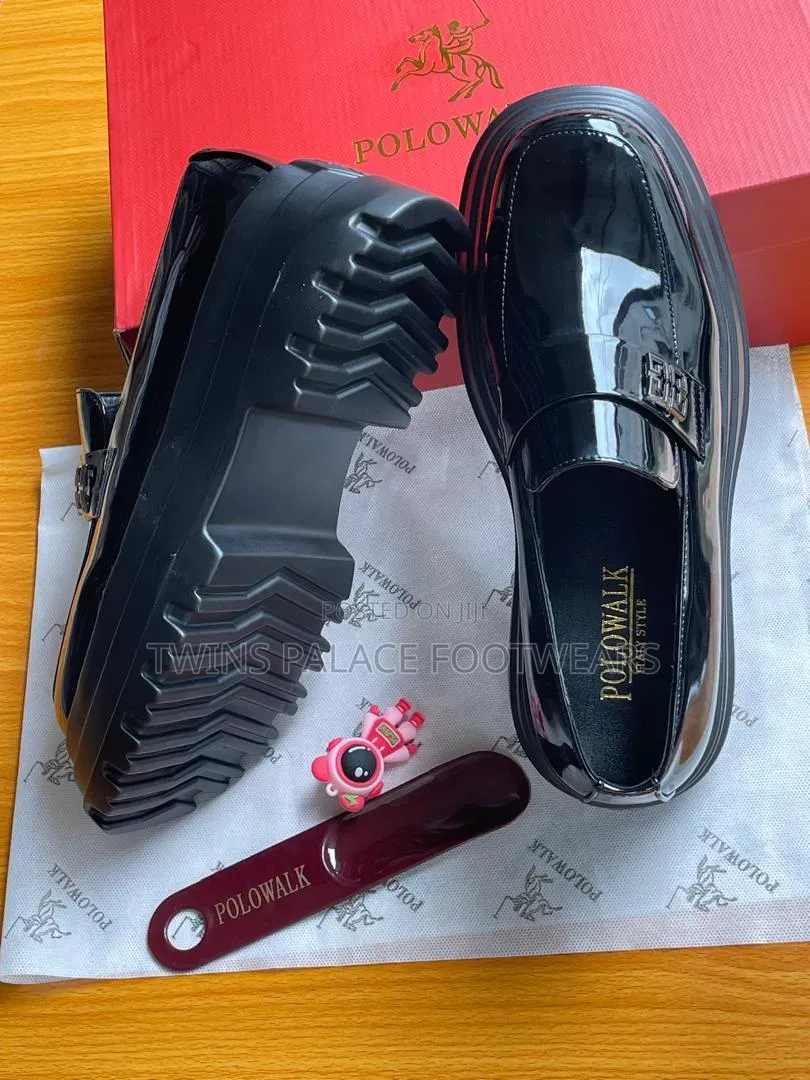 Polowalk Shoe