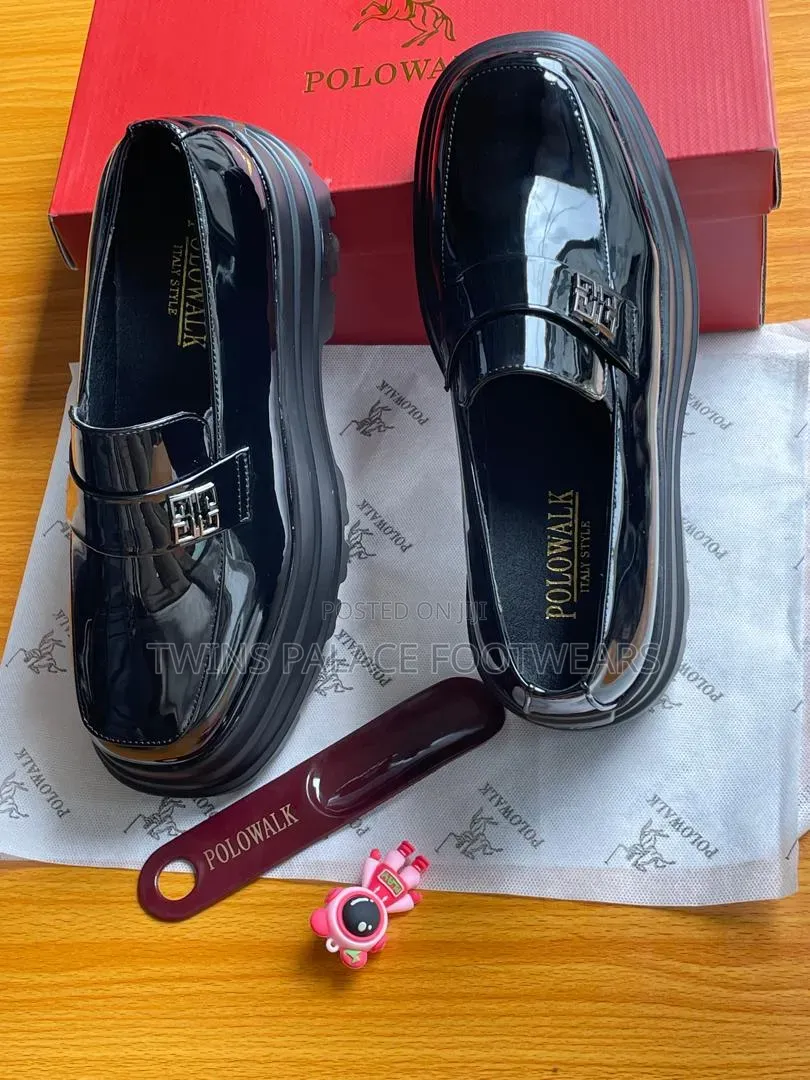 Polowalk Shoe