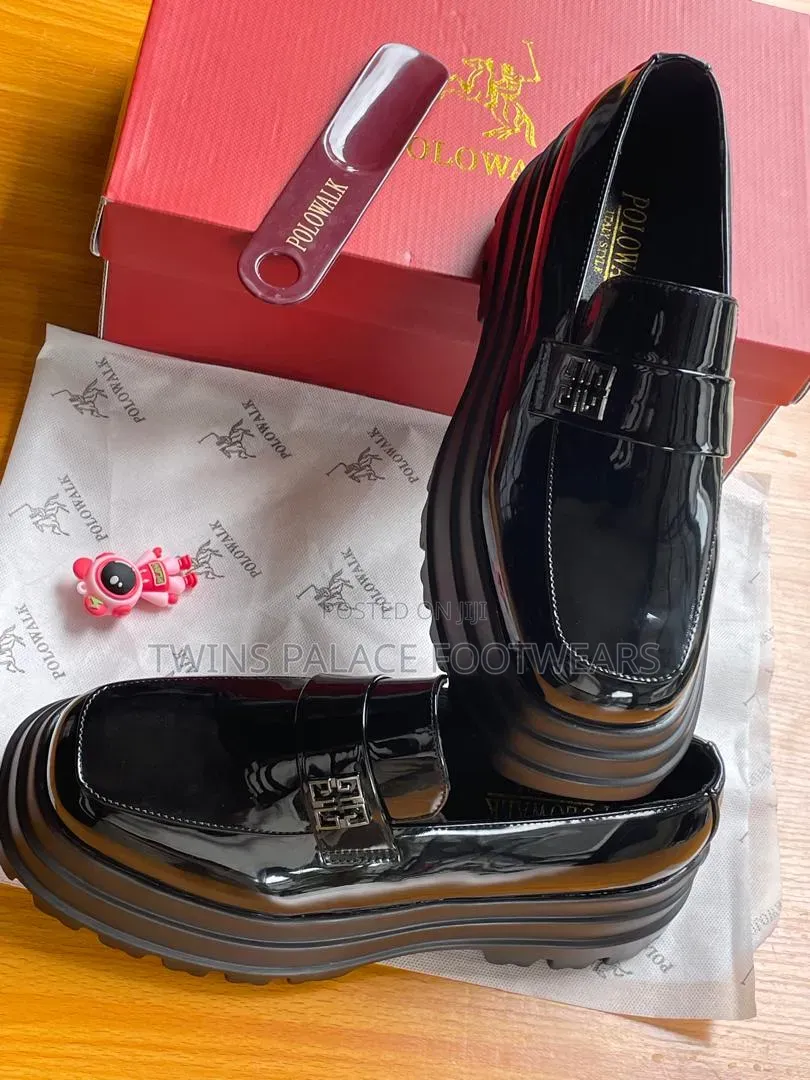 Polowalk Shoe
