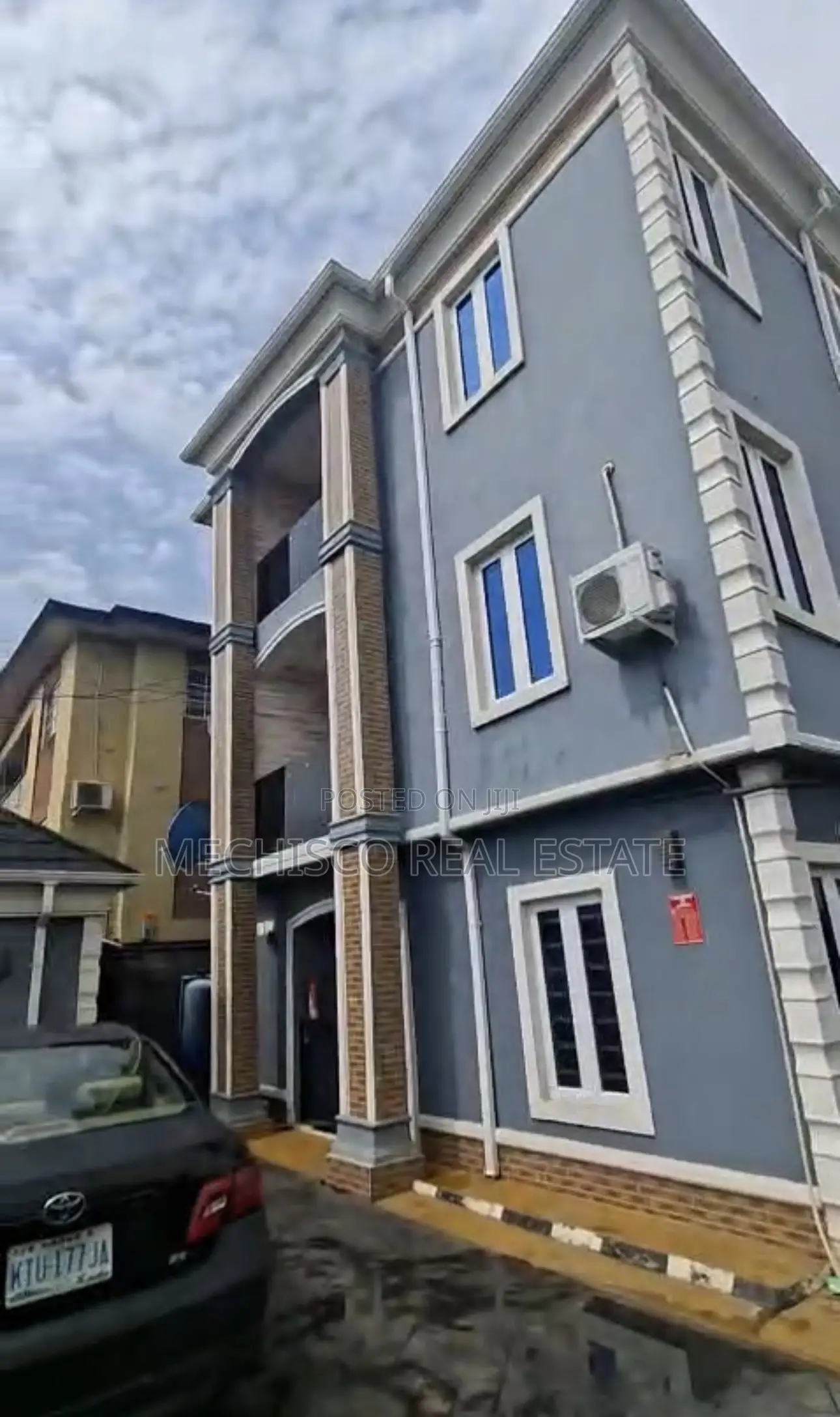 2bdrm Block of Flats in Oregun for sale