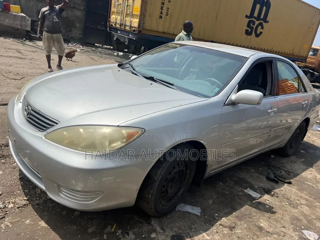 Toyota Camry 2006 Silver