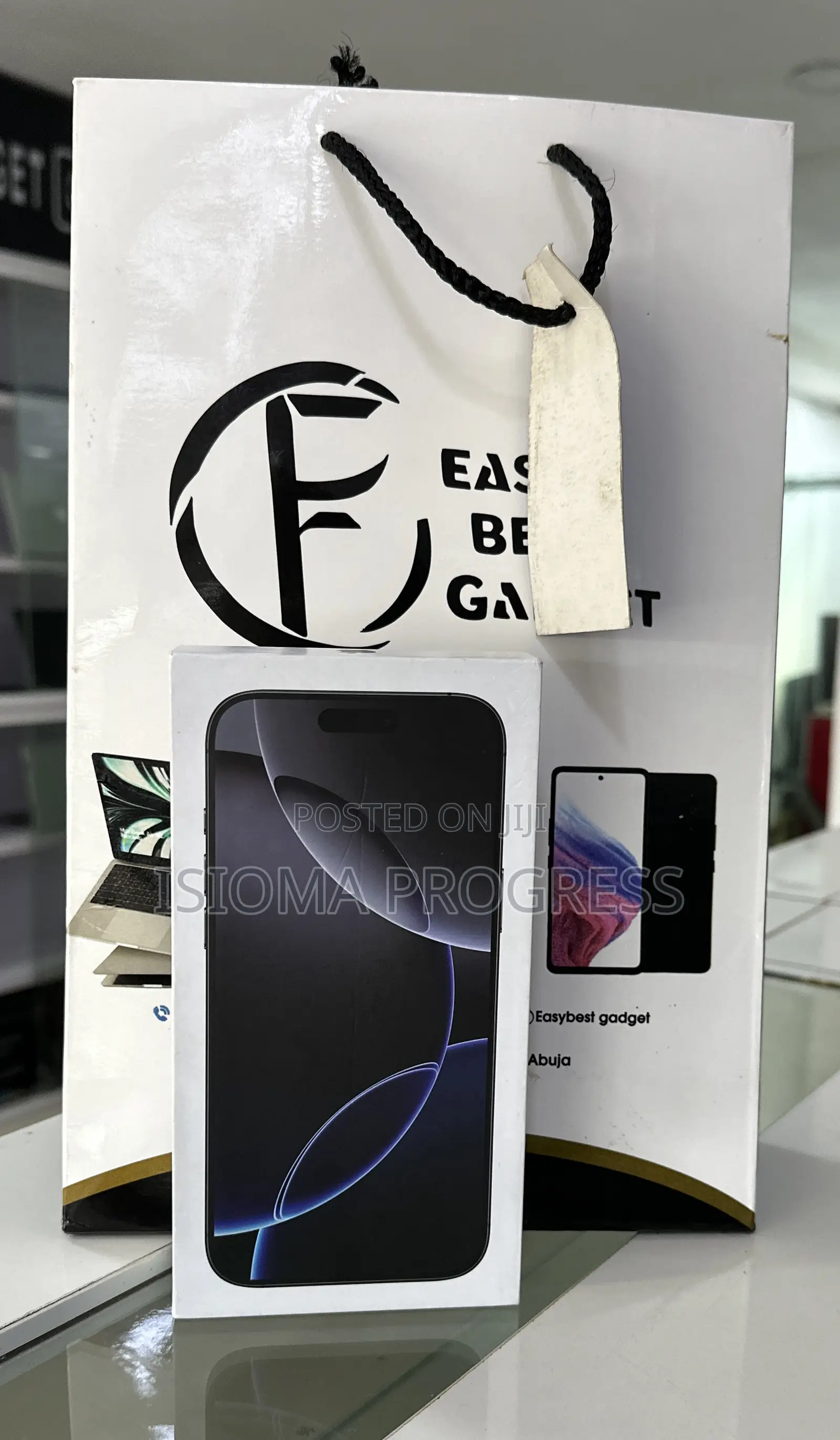 New Apple iPhone 16 Pro Max 256 GB Black
