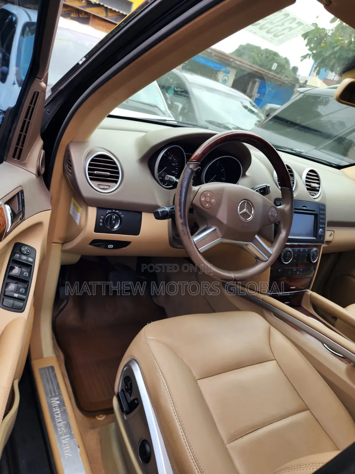 Mercedes-Benz M Class 2010 Blue