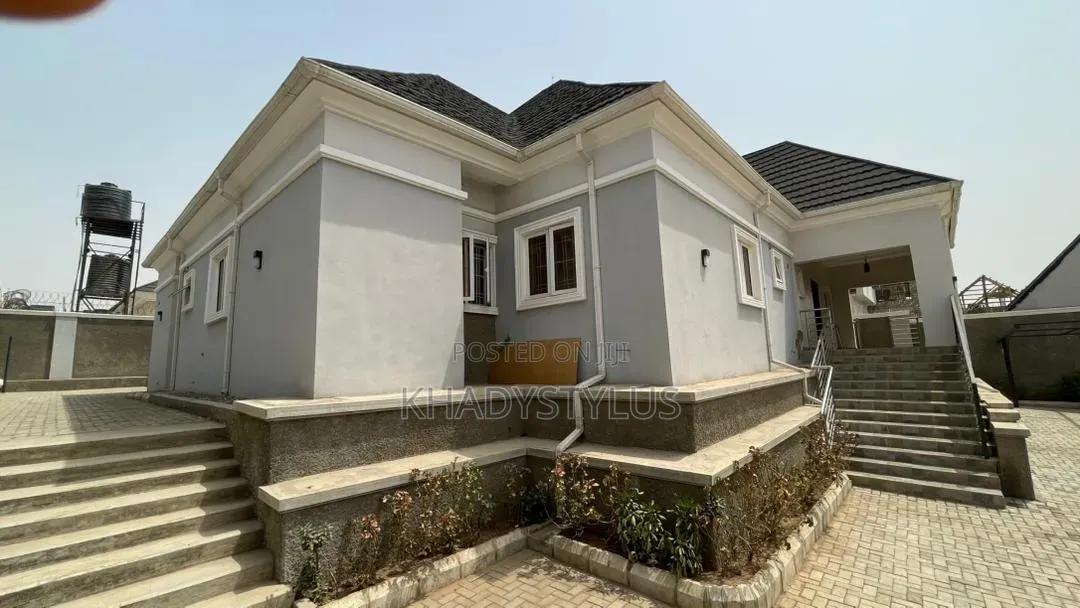 4bdrm Bungalow in Mab Global Estate, Bunkoro for sale