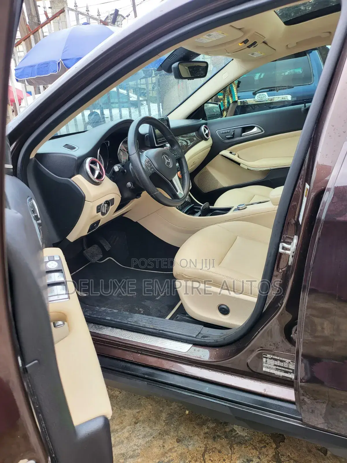 Mercedes-Benz GLA-Class 2016 Brown