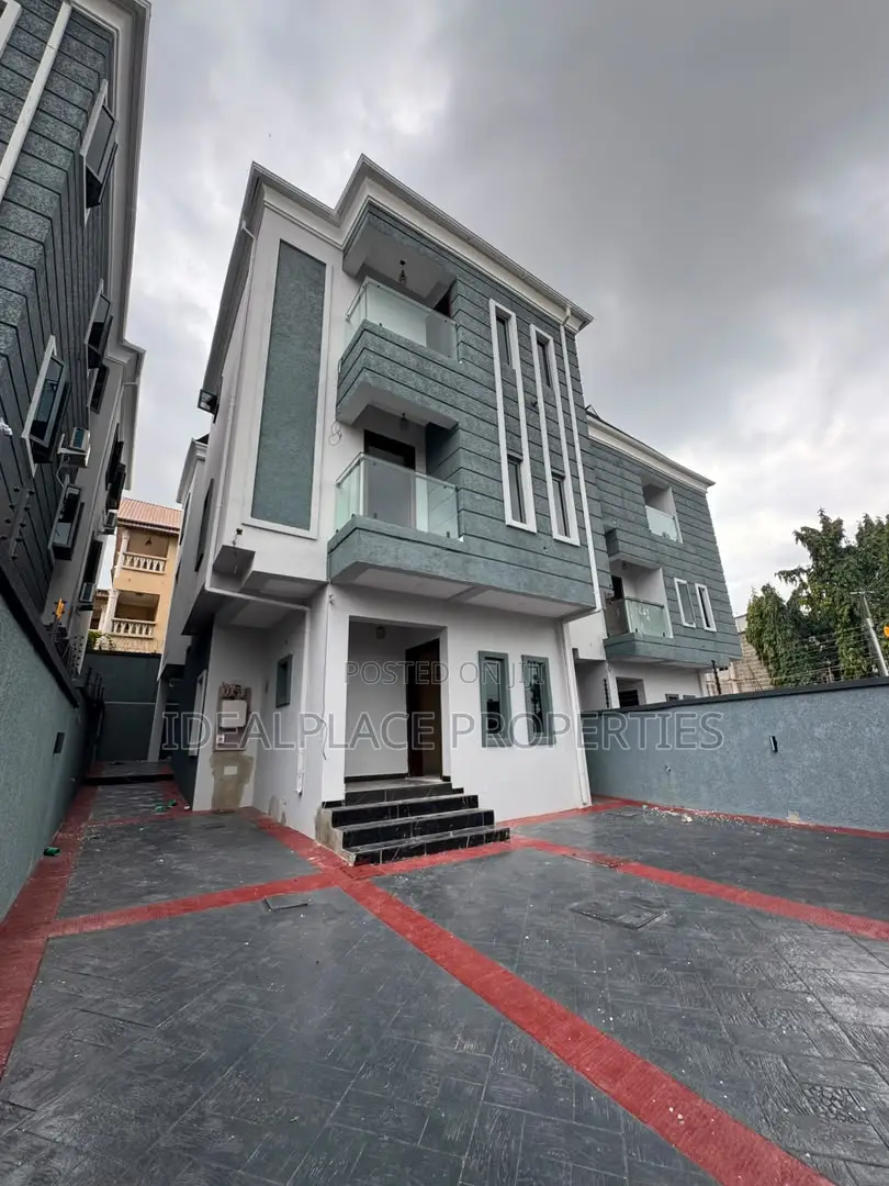4bdrm Duplex in Allen Avenue for sale