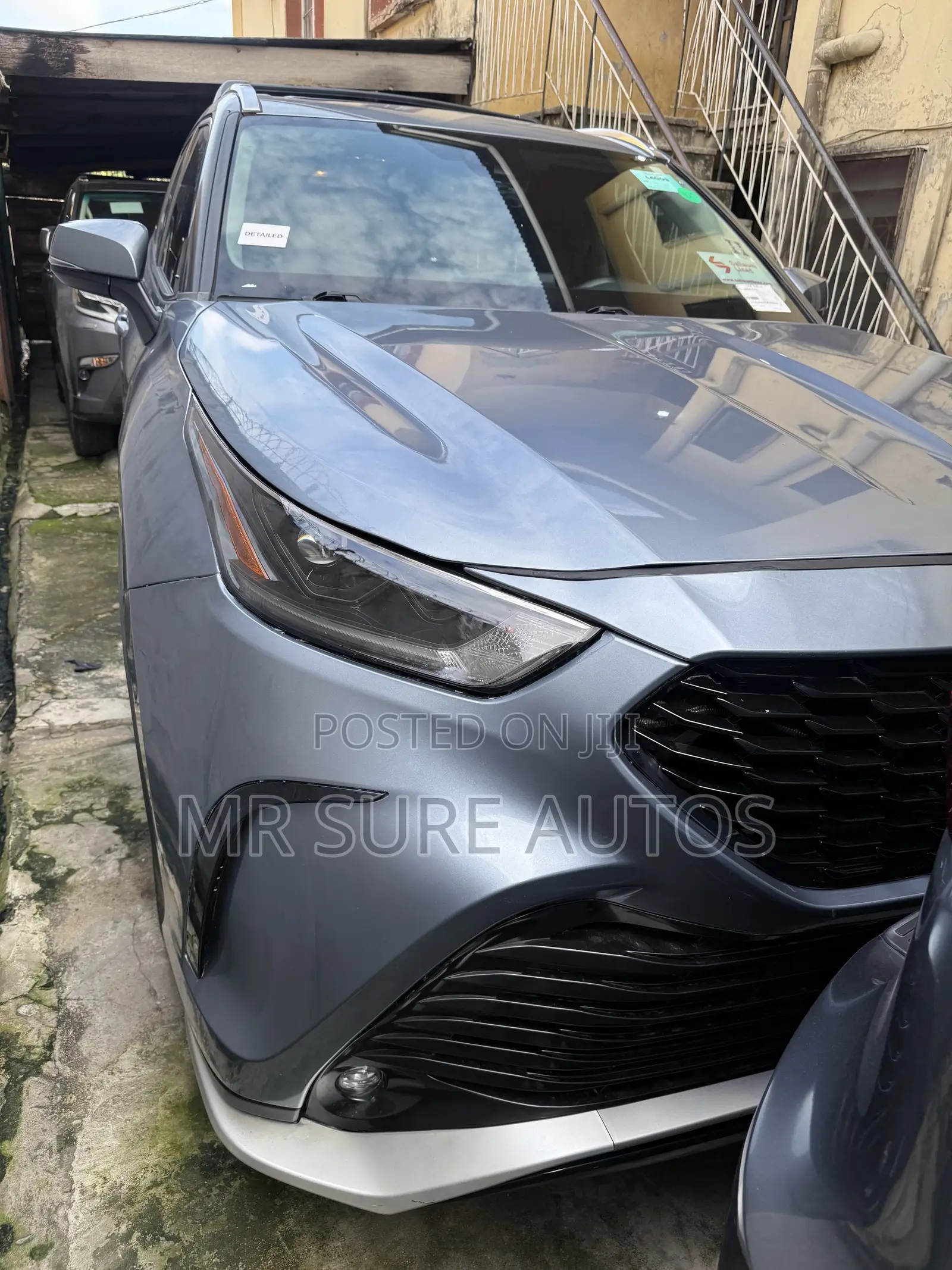Toyota Highlander XLE 2021 Blue
