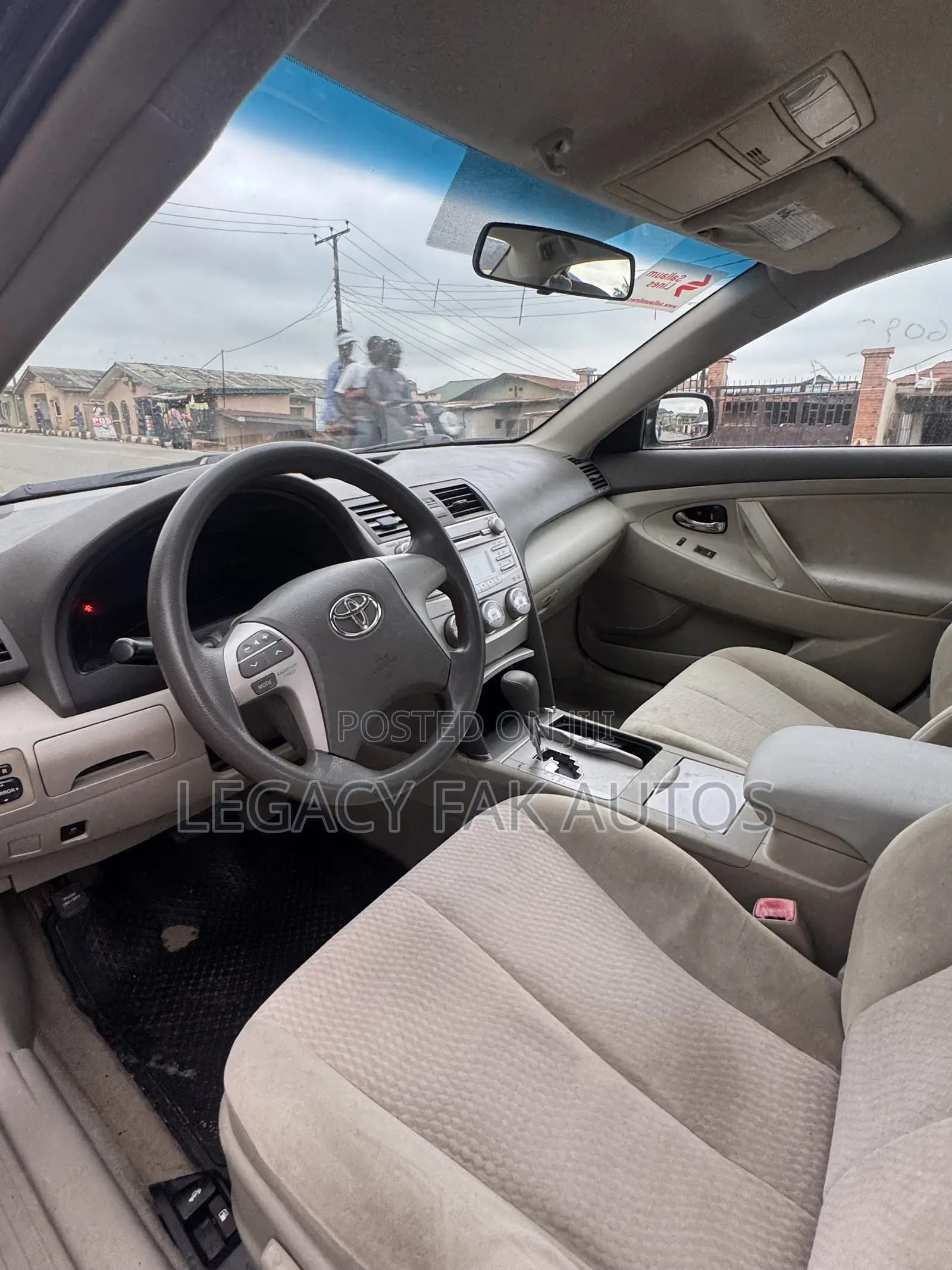 Toyota Camry LE 4dr Sedan (2.5L 4cyl 6AM) 2010 Green