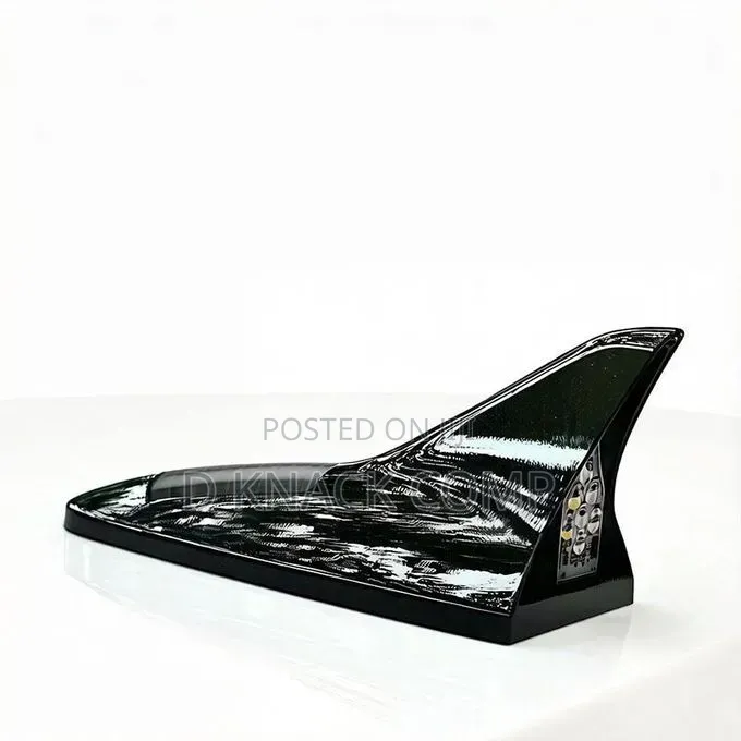 8 High-Brightness LED Strobe Lights, Solar-Powered Shark Fin