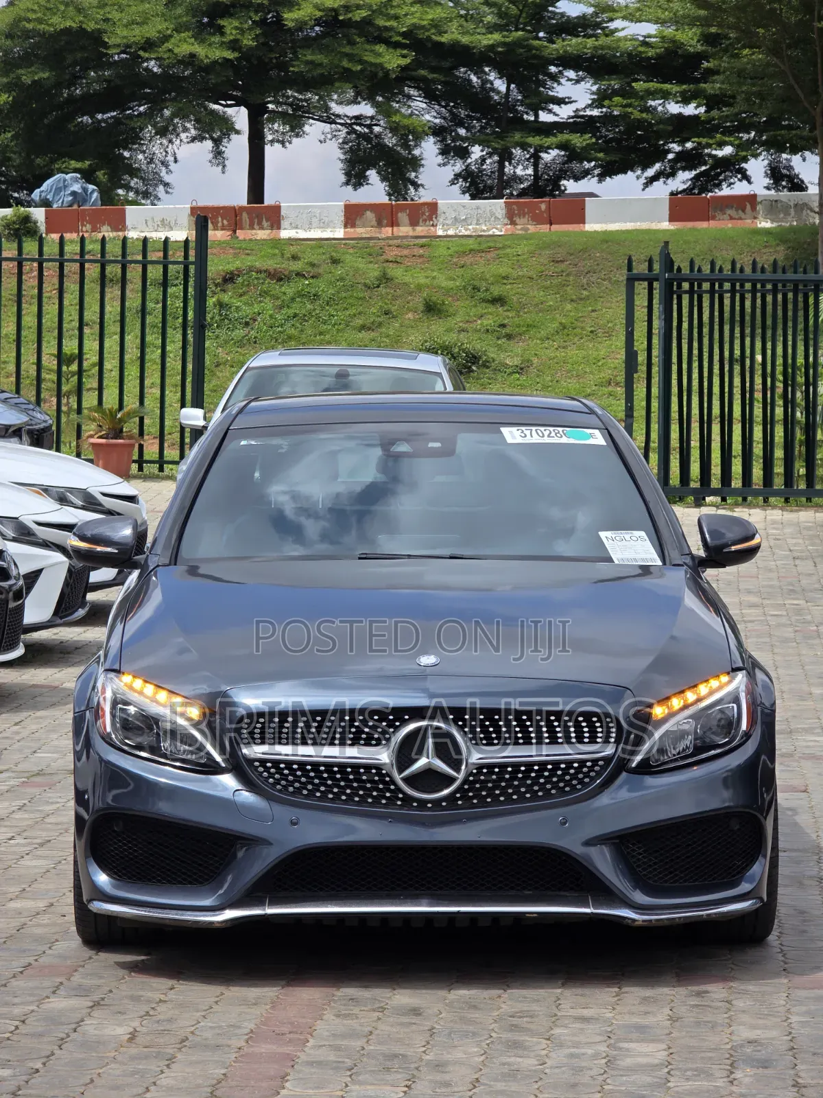 Mercedes-Benz C300 2015 Gray